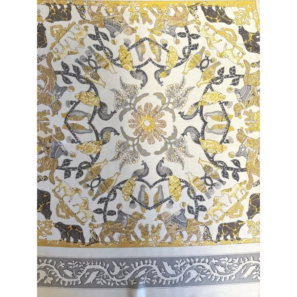 Early America scarf with intricate designs with gold and silver 100% polyester - Picture 2 of 6